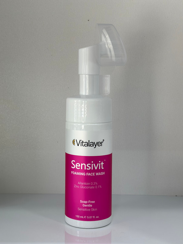 فوم شستشوی صورت ویتالیر مدل Sensivit مناسب پوست حساس 150 میلیلیتر