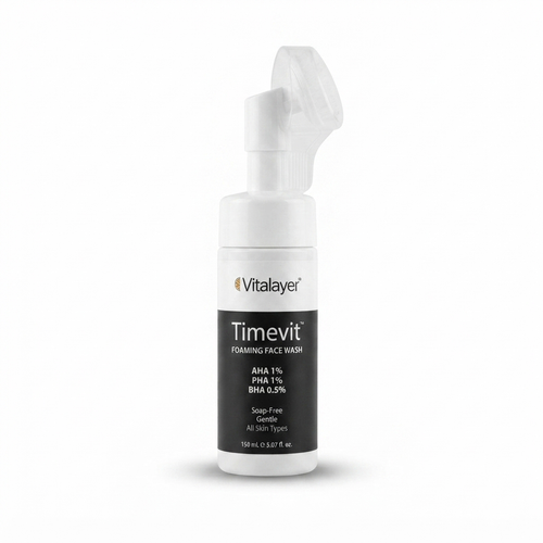 فوم شستشوی صورت ویتالیر مدل Timevit مناسب انواع پوست حجم 150 میلیلیتر
